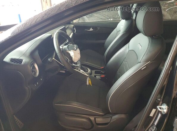 3KPF54AD1RE811265 2024 KIA FORTE Black წინა სალონის ხედი