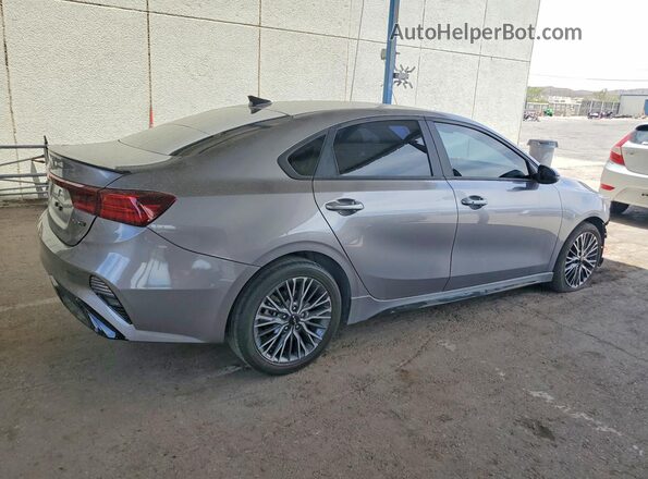 3KPF54AD1RE826283 2024 KIA FORTE Gray Tył prawy