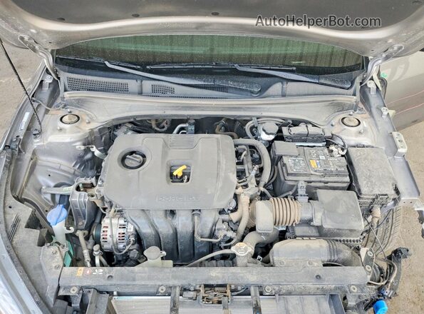 3KPF54AD1RE826283 2024 KIA FORTE Gray Widok wnętrza z tyłu