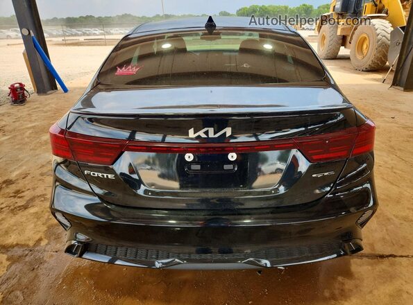 3KPF54AD1RE831516 2024 KIA FORTE Black Vista trasera