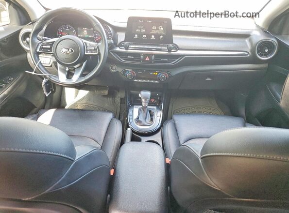 3KPF54AD2KE122809 2019 KIA FORTE Gray Vista del salpicadero