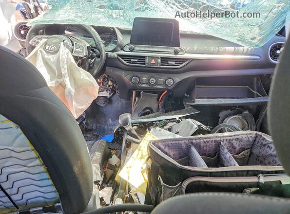 3KPF54AD2LE208607 2020 KIA FORTE Black წინა პანელის ხედი