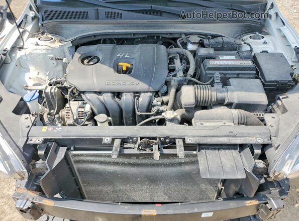 3KPF54AD2ME308787 2021 KIA FORTE White უკანა სალონის ხედი