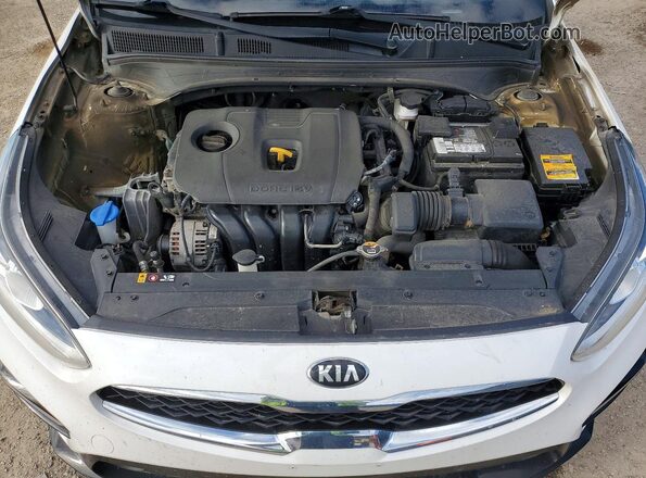 3KPF54AD2ME355639 2021 KIA FORTE Белый Вид задней части салона
