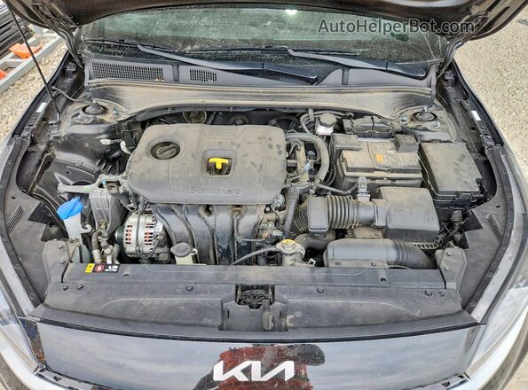 3KPF54AD2PE570698 2023 KIA FORTE Черный Вид задней части салона