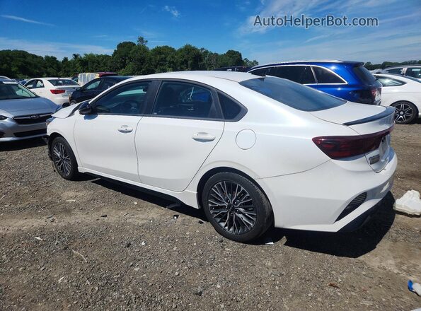 3KPF54AD2PE603649 2023 KIA FORTE White Trasero izquierdo