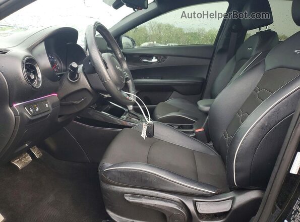 3KPF54AD2PE625263 2023 KIA FORTE Black Vista interior delantera