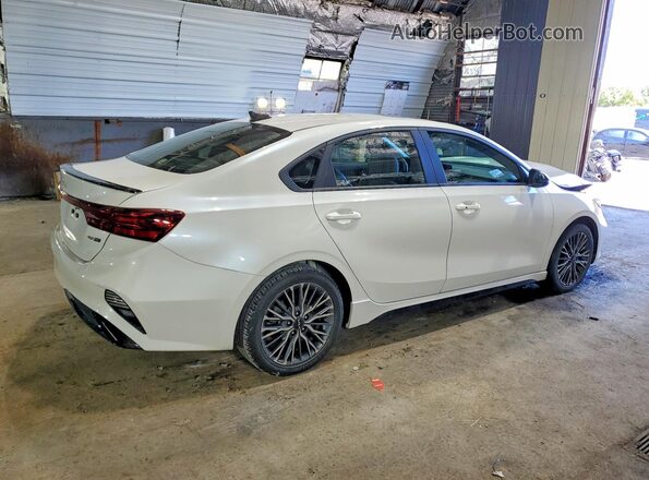 3KPF54AD2PE646663 2023 KIA FORTE White Հետևի աջ