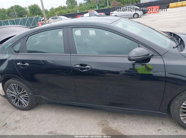 3KPF54AD2RE764912 2024 KIA FORTE Black Rear interior view