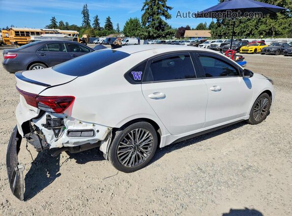 3KPF54AD2RE806690 2024 KIA FORTE White Rear right