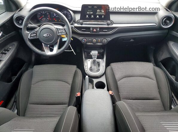 3KPF54AD3LE258271 2020 KIA FORTE White Widok deski rozdzielczej