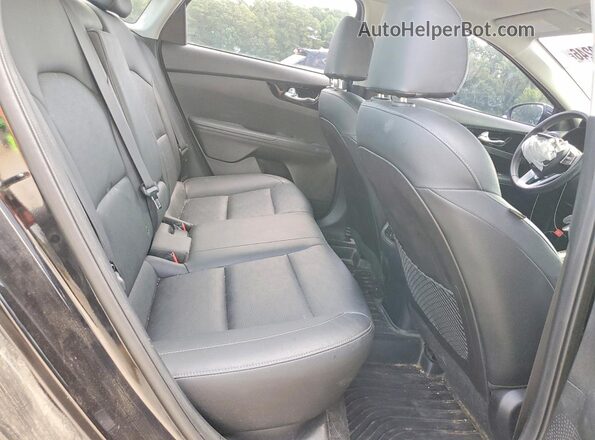3KPF54AD3ME382865 2021 KIA FORTE Черный Вид задних сидений