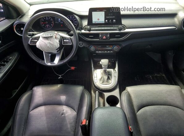 3KPF54AD3ME382865 2021 KIA FORTE Черный Вид панели приборов