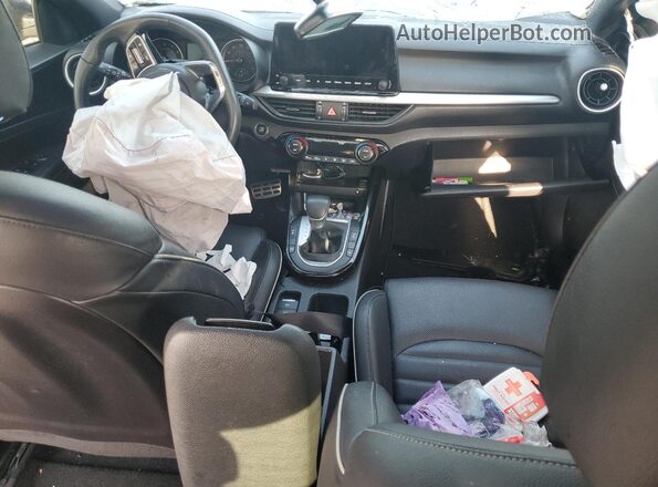 3KPF54AD3NE423464 2022 KIA FORTE Синий Вид панели приборов