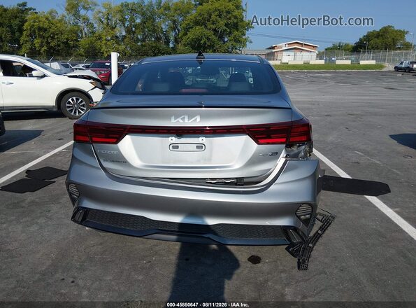 3KPF54AD3NE487486 2022 KIA FORTE Black 