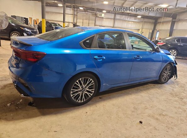 3KPF54AD3PE621920 2023 KIA FORTE Blue უკანა მარჯვენა