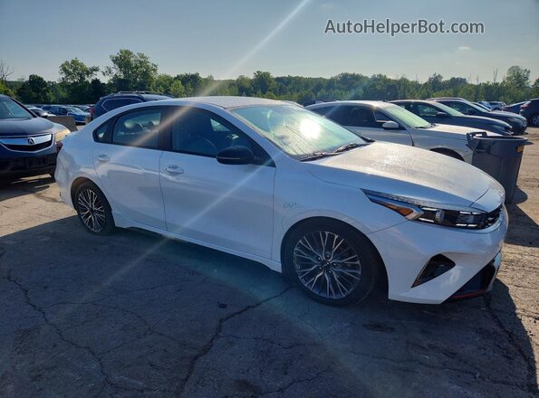 3KPF54AD3PE646140 2023 KIA FORTE White Առջևի աջ