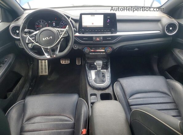 3KPF54AD4PE530607 2023 KIA FORTE Blue Առջևի վահանակի տեսք