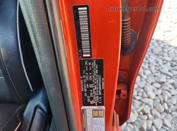 3KPF54AD4PE639925 2023 KIA FORTE Оранжевый Вид подкапотного пространства