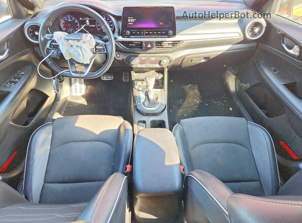 3KPF54AD4PE639925 2023 KIA FORTE Оранжевый Вид панели приборов