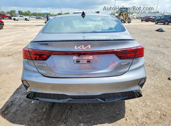 3KPF54AD4PE665828 2023 KIA FORTE Gray Vista trasera