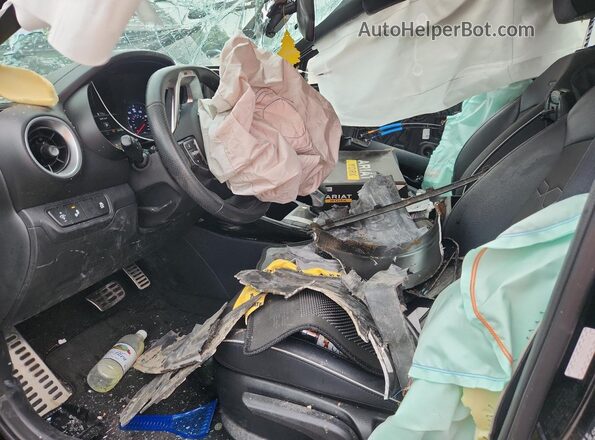 3KPF54AD4RE714657 2024 KIA FORTE Black Widok wnętrza z przodu