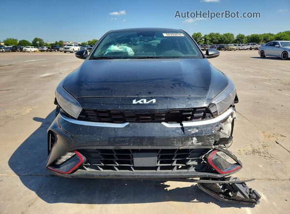 3KPF54AD4RE779430 2024 KIA FORTE Black Widok z przodu