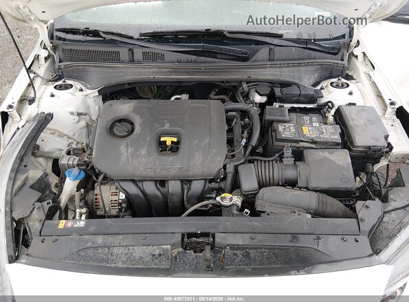 3KPF54AD4RE822762 2024 KIA FORTE White Widok z tyłu