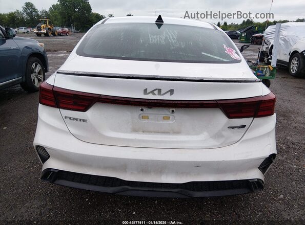 3KPF54AD4RE822762 2024 KIA FORTE White 