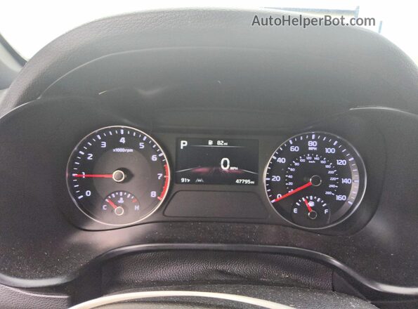 3KPF54AD4RE835236 2024 KIA FORTE White Սարքավորումների վահանակի տեսք