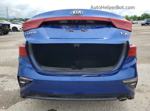 3KPF54AD5ME296778 2021 KIA FORTE Blue Rear view