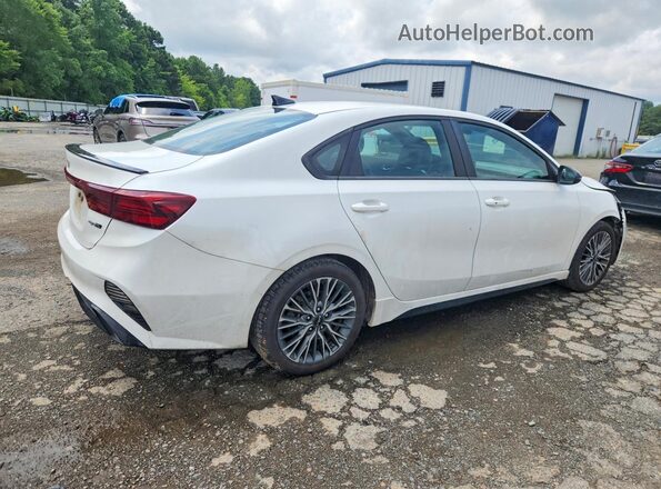 3KPF54AD5NE440718 2022 KIA FORTE White უკანა მარჯვენა