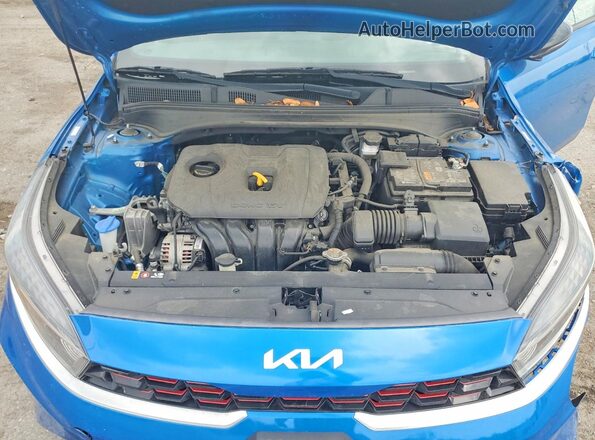 3KPF54AD5PE520118 2023 KIA FORTE Синий Вид задней части салона