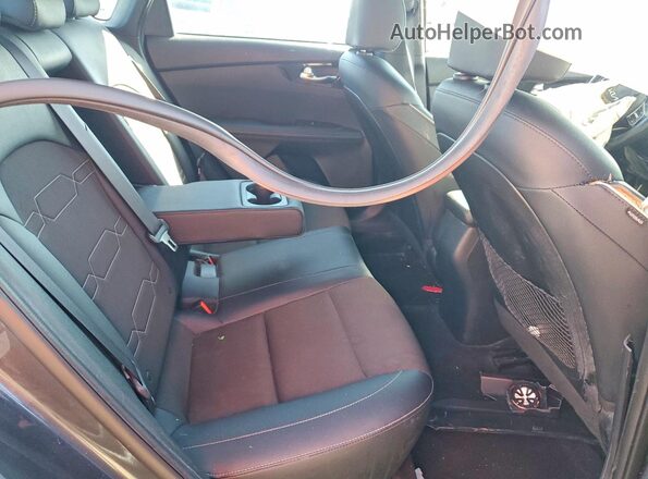 3KPF54AD5PE604360 2023 KIA FORTE Black უკანა სავარძლების ხედი