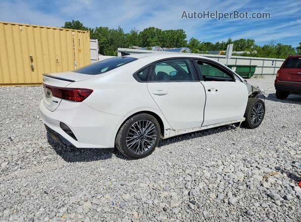 3KPF54AD5PE606187 2023 KIA FORTE White Tył prawy