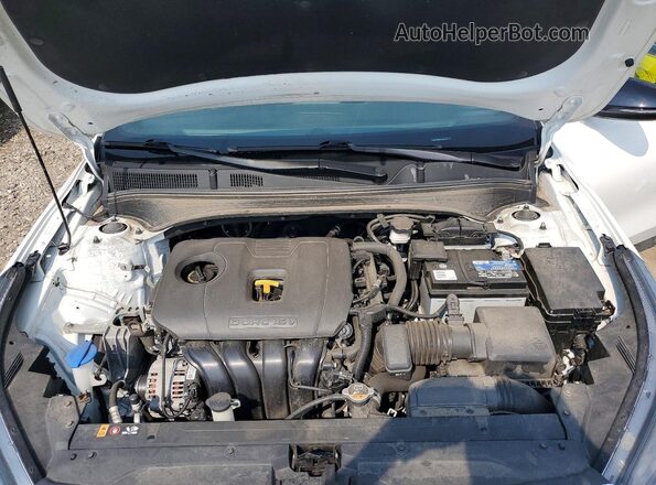 3KPF54AD6PE667774 2023 KIA FORTE Белый Вид задней части салона