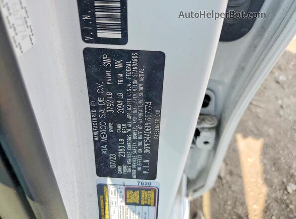 3KPF54AD6PE667774 2023 KIA FORTE Белый Вид подкапотного пространства