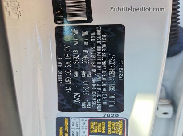 3KPF54AD6RE802397 2024 KIA FORTE White Widok naklejki z numerem VIN