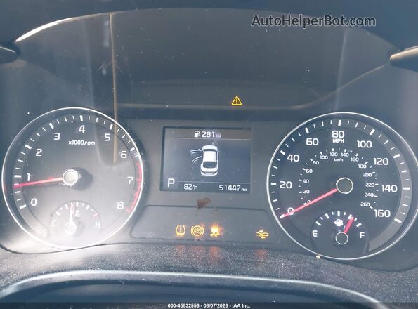 3KPF54AD7KE040672 2019 KIA FORTE White Vista de los asientos traseros