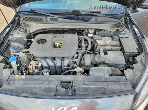 3KPF54AD8NE472594 2022 KIA FORTE Gray Widok wnętrza z tyłu