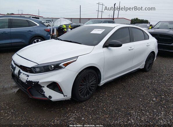 3KPF54AD8PE549306 2023 KIA FORTE Белый Передняя левая четверть