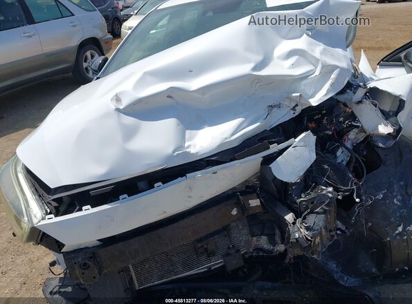 3KPF54AD8RE718968 2024 KIA FORTE White Rear view