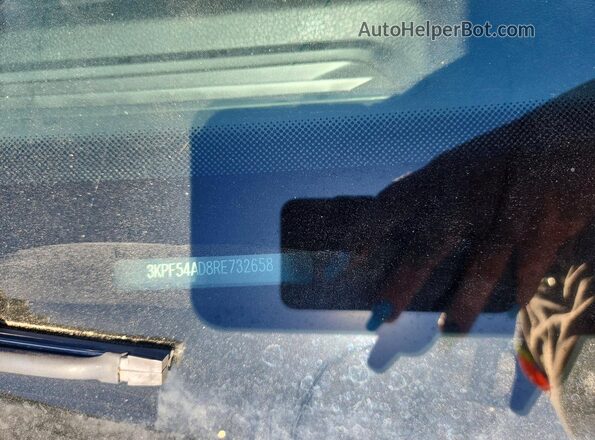 3KPF54AD8RE732658 2024 KIA FORTE Charcoal ძრავის განყოფილების ხედი