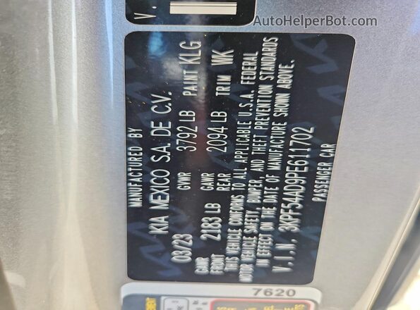 3KPF54AD9PE611702 2023 KIA FORTE Gray Vista del compartimento del motor