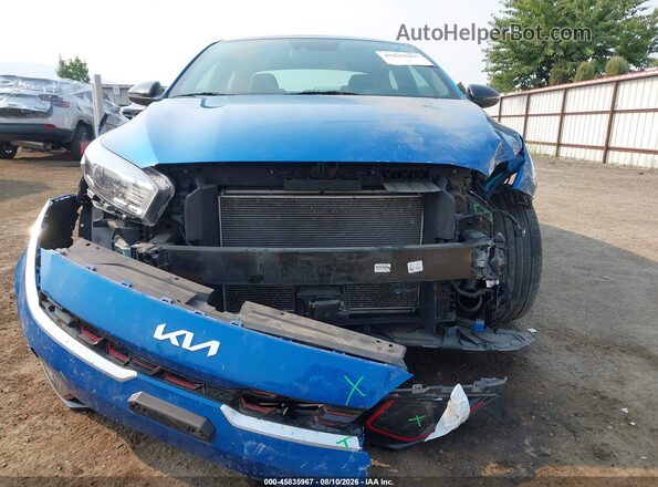 3KPF54AD9RE704559 2024 KIA FORTE Blue Вид спереду