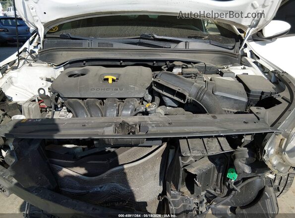 3KPF54ADXKE037619 2019 KIA FORTE White Vista trasera