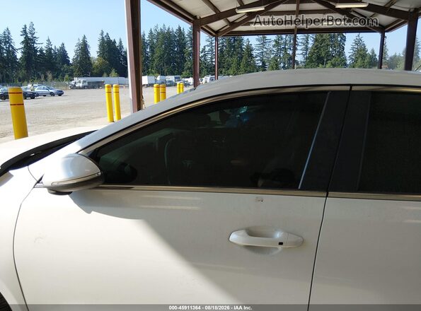 3KPF54ADXKE037619 2019 KIA FORTE White 