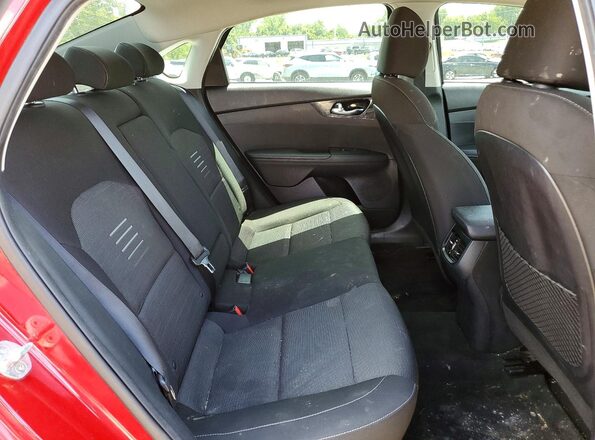 3KPF54ADXLE158569 2020 KIA FORTE Red Widok tylnych siedzeń