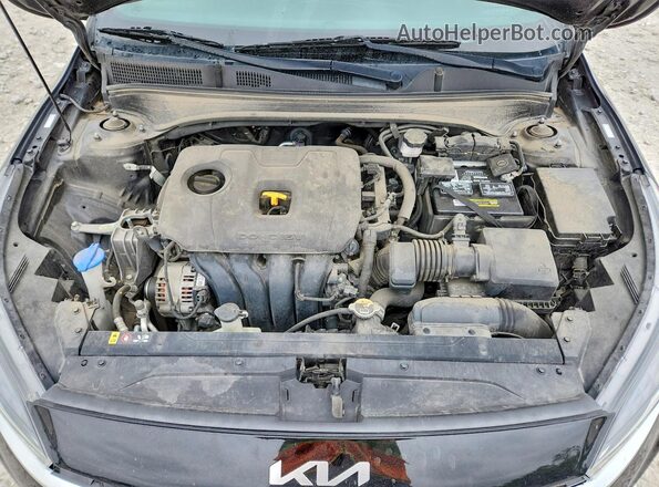 3KPF54ADXNE438477 2022 KIA FORTE Черный Вид задней части салона