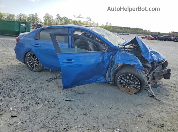 3KPF54ADXPE545631 2023 KIA FORTE Blue Front right